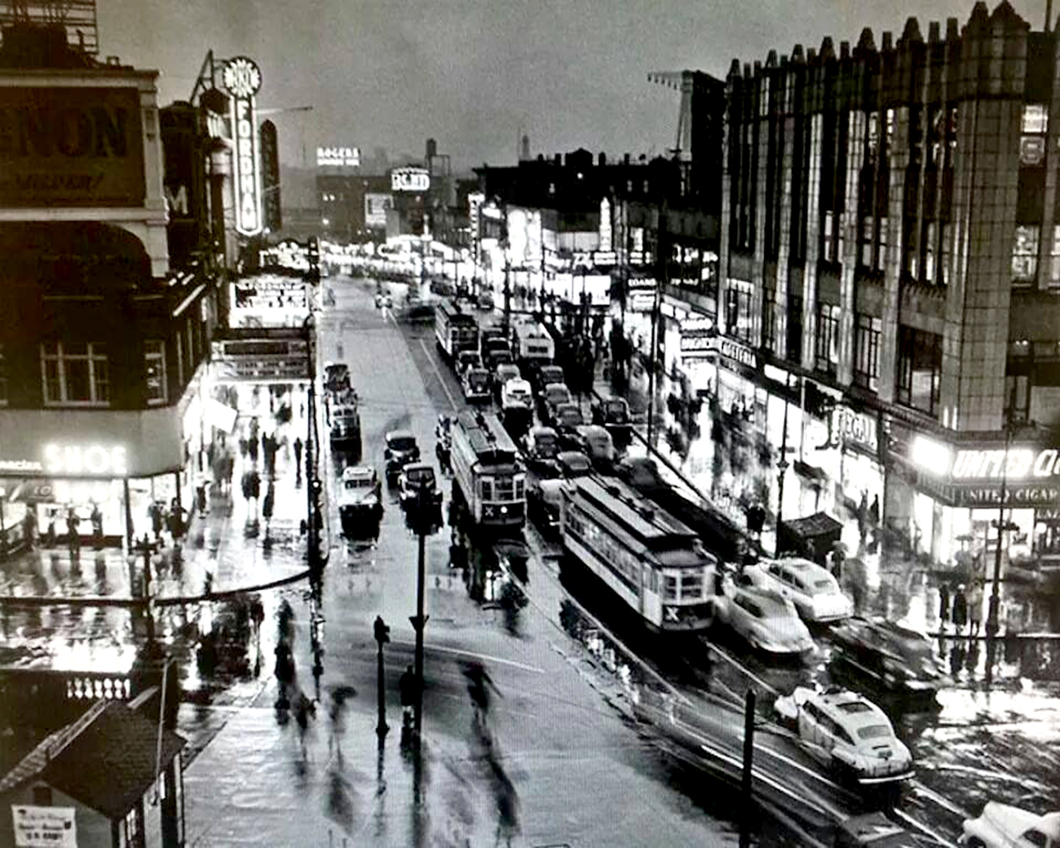 Canvas Print - Fordham Road (1946)